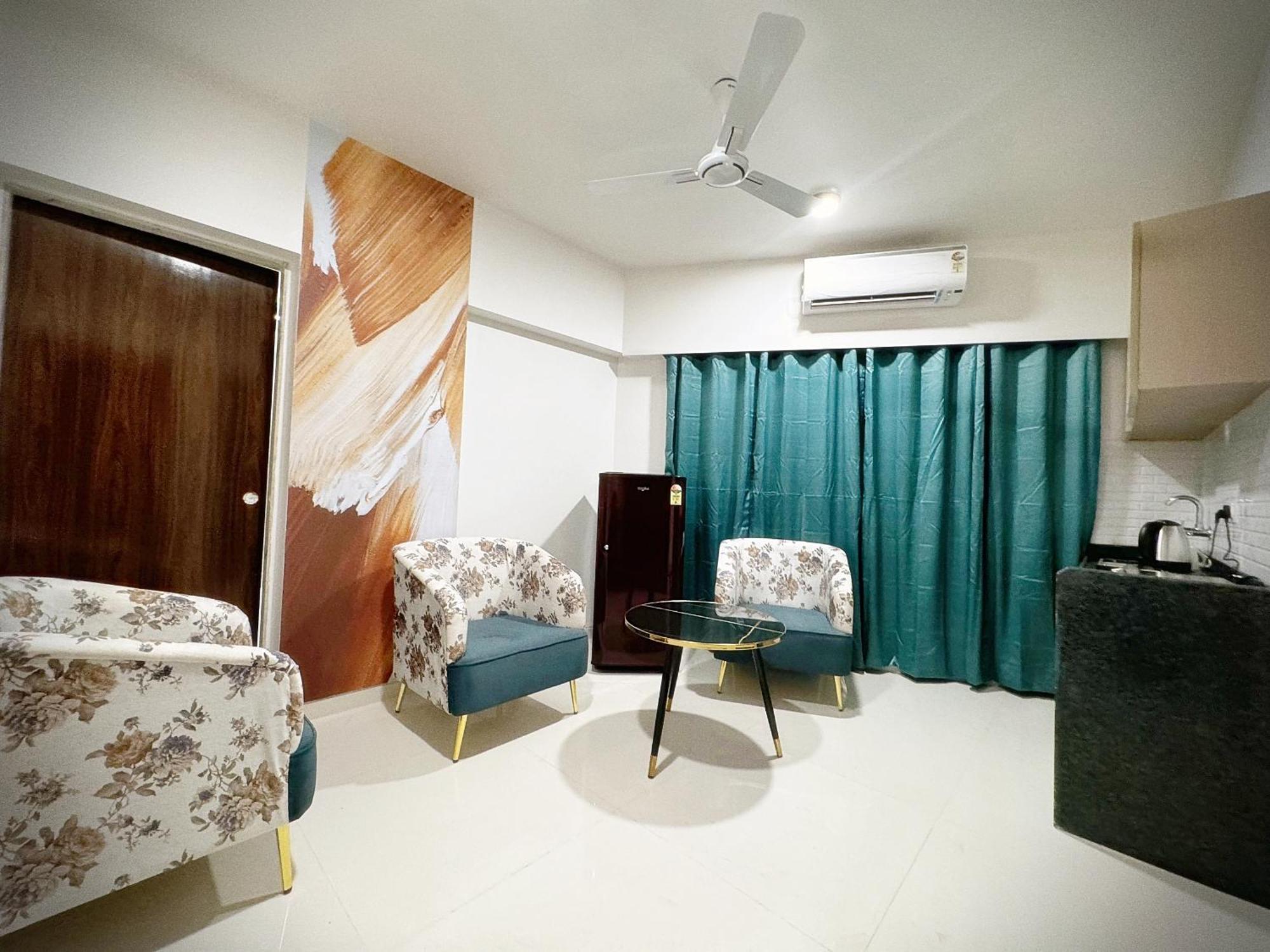 The Orion - Premium Apartments ムンバイ エクステリア 写真