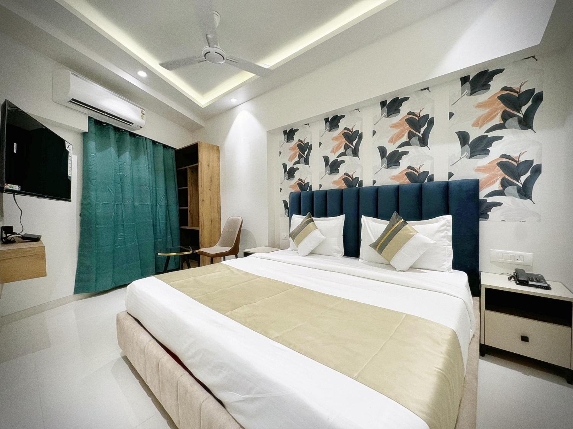 The Orion - Premium Apartments ムンバイ エクステリア 写真